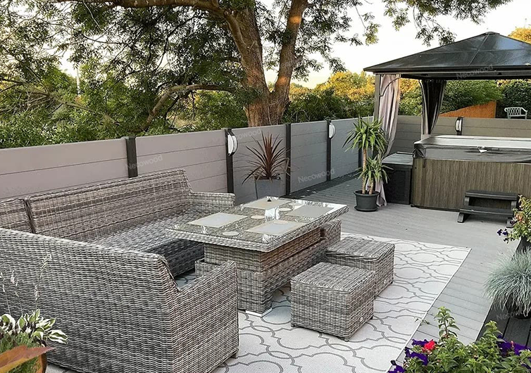 Necowood lancia i pannelli di recinzione in WPC per spazi esterni eleganti e durevoli