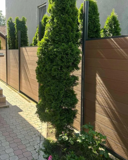 Pannelli WPC per recinzioni e giardini per appaltatori e distributori in Kuwait