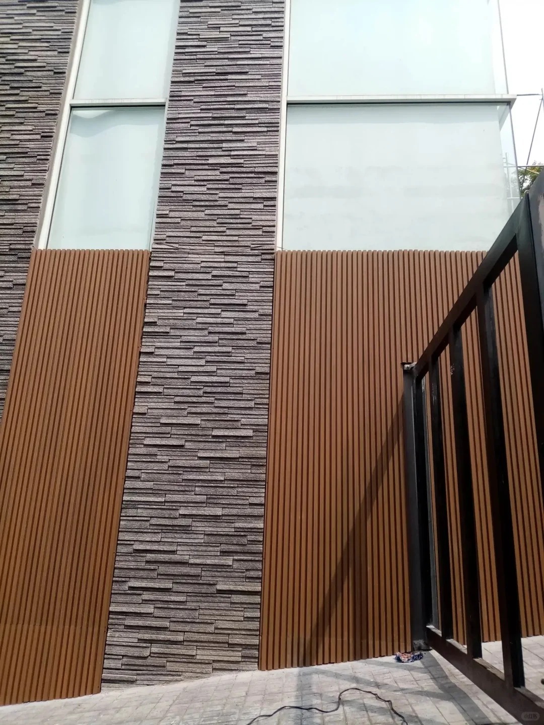 NECOWOOD raggiunge un traguardo: oltre 100 progetti globali di costruzione di WPC completati nel 2026